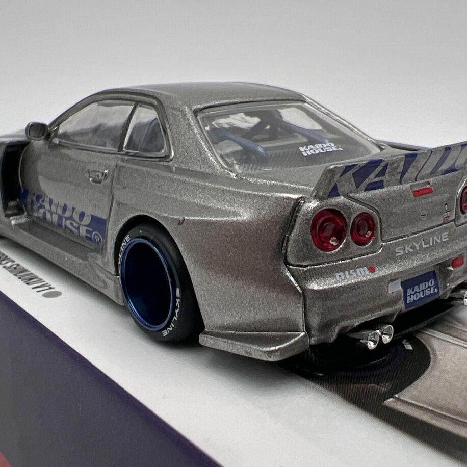 Kaido House 143 Nissan Skyline GTR R34 Kaido Works SHINJUKU V1