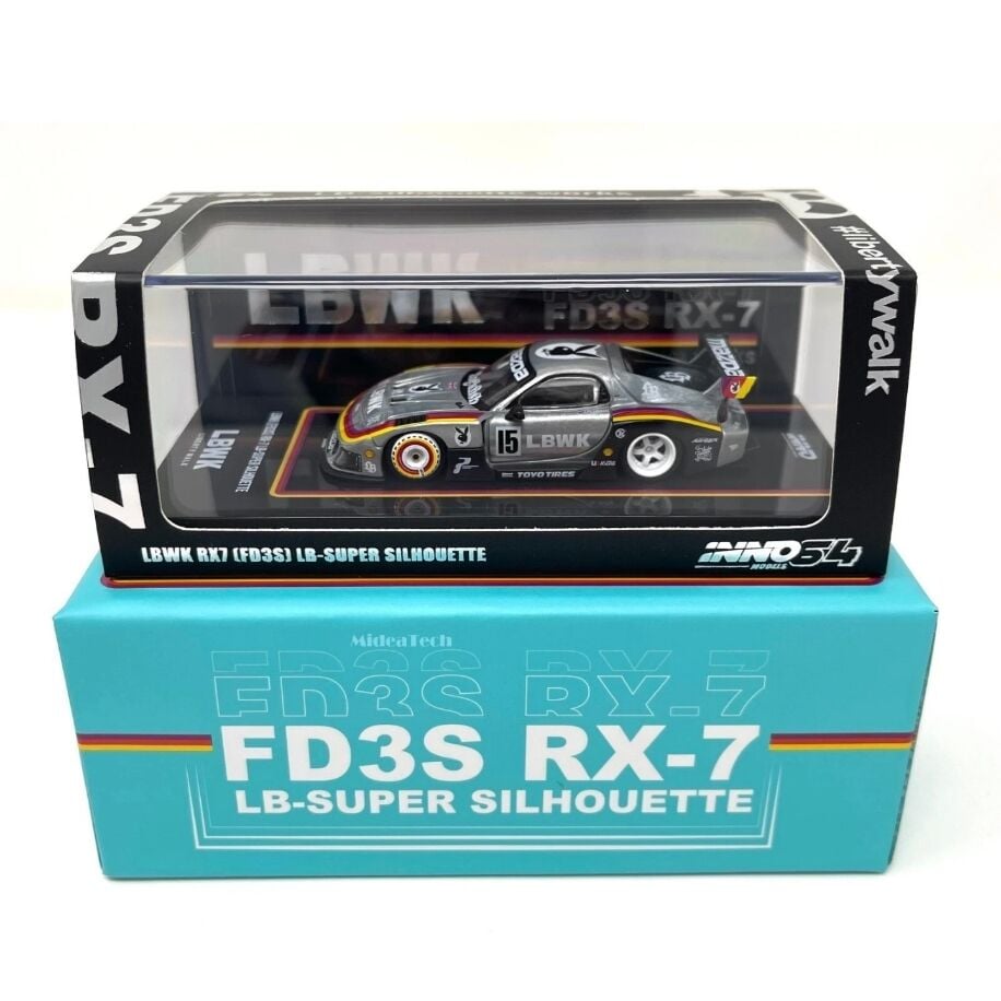 Inno64 LBWK RX7 (FD3S) LB-Super Silhouette Chase