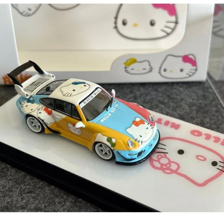 Flame Model Porsche RWB 993 Hello Kitty Livery