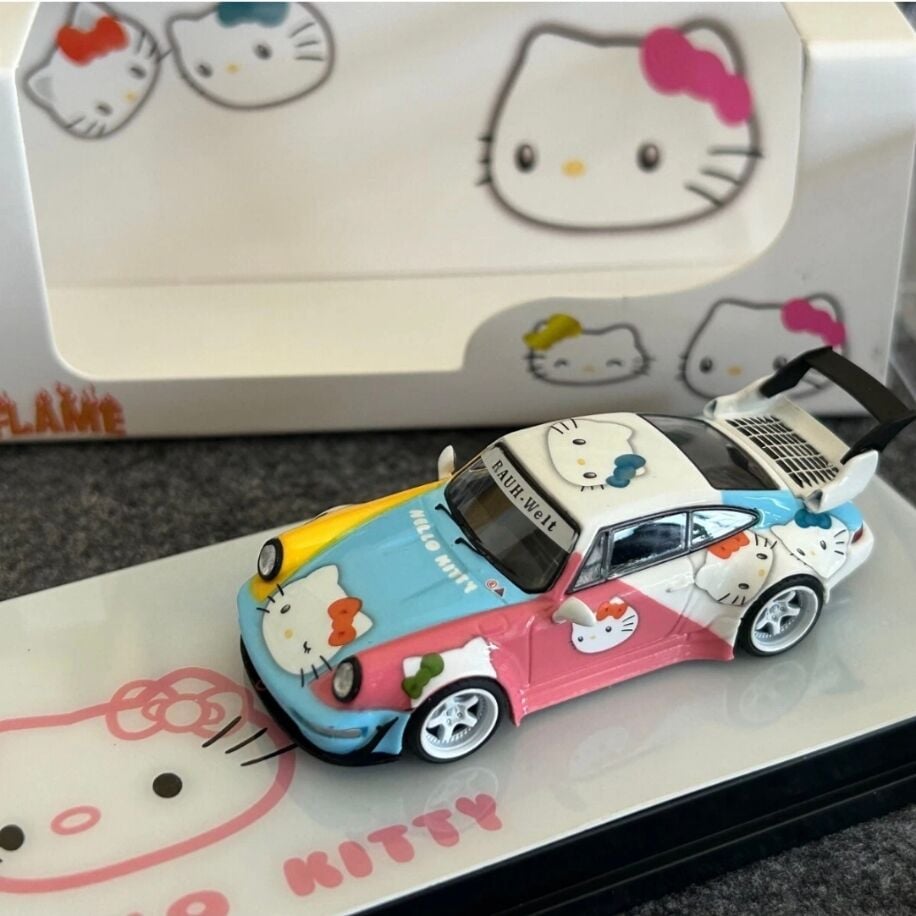 Flame Model Porsche RWB 964 Hello Kitty Livery