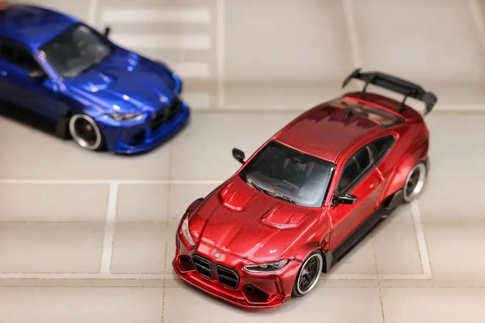 Street Weapon 164 BMW ADRO M4 Red Carbon